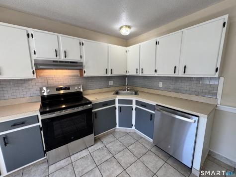 495 Scott Road Waterbury CT 06705