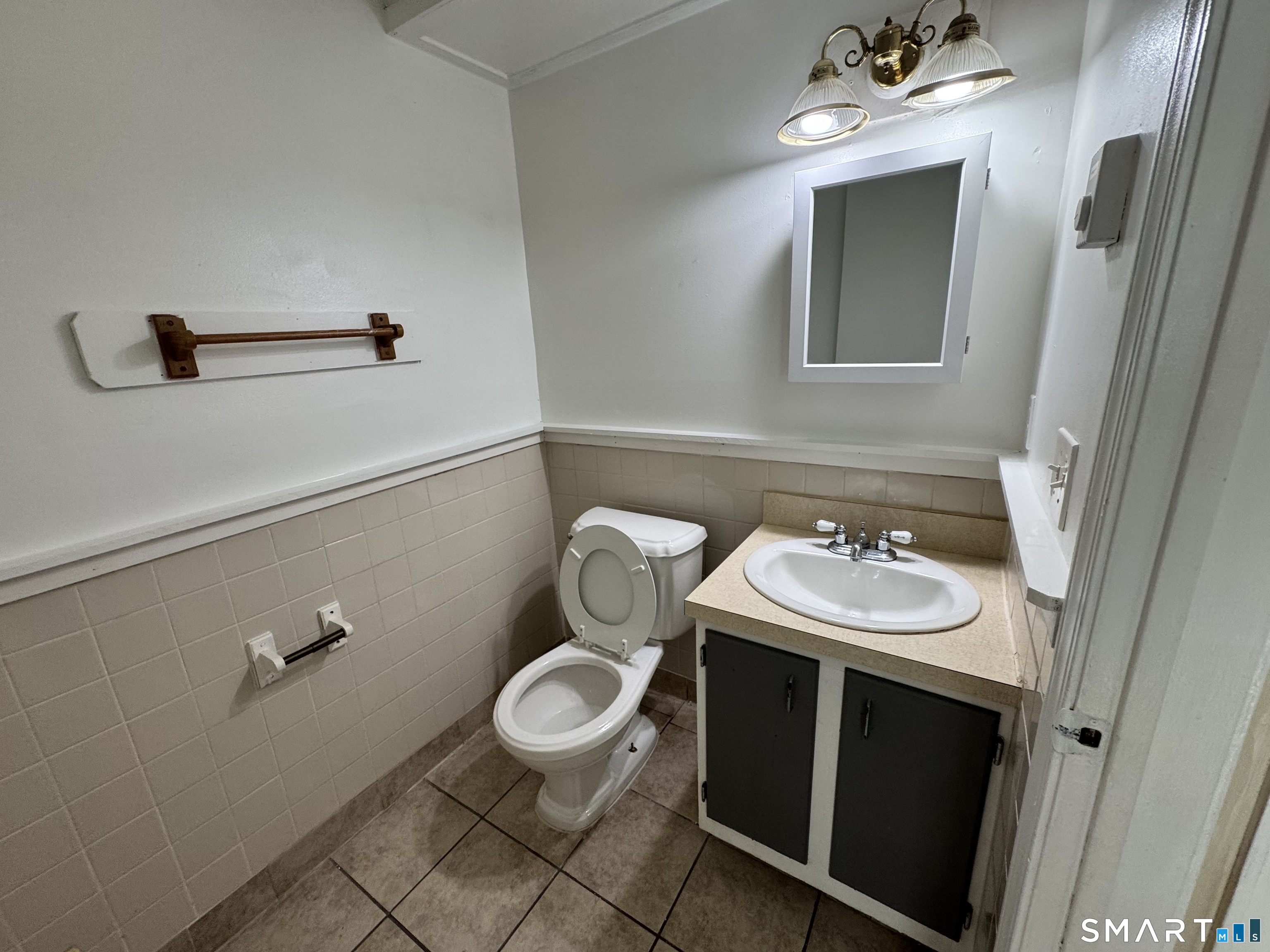 495 Scott Road Waterbury CT 06705