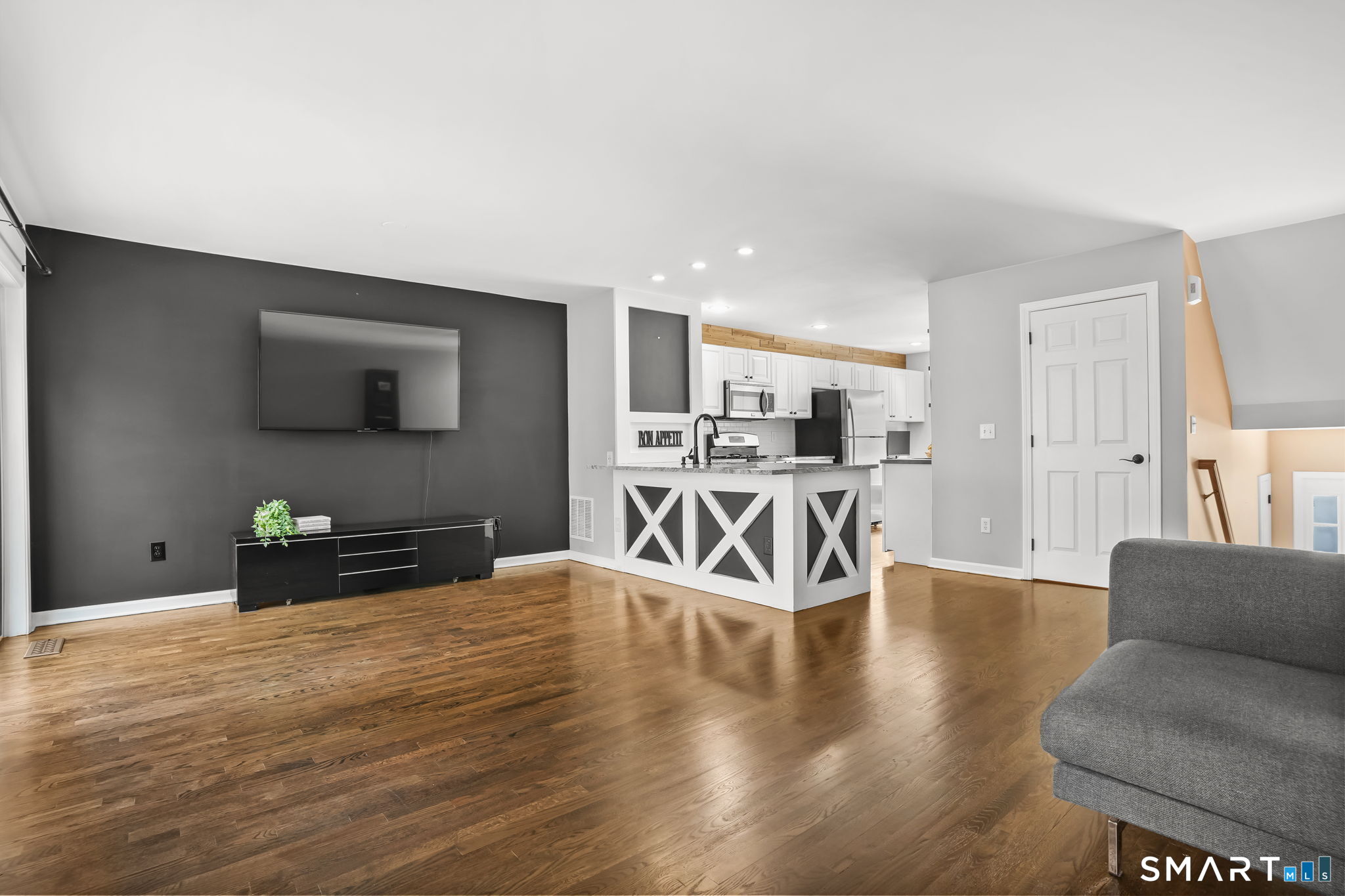 1004 Sienna Drive Danbury CT 06810