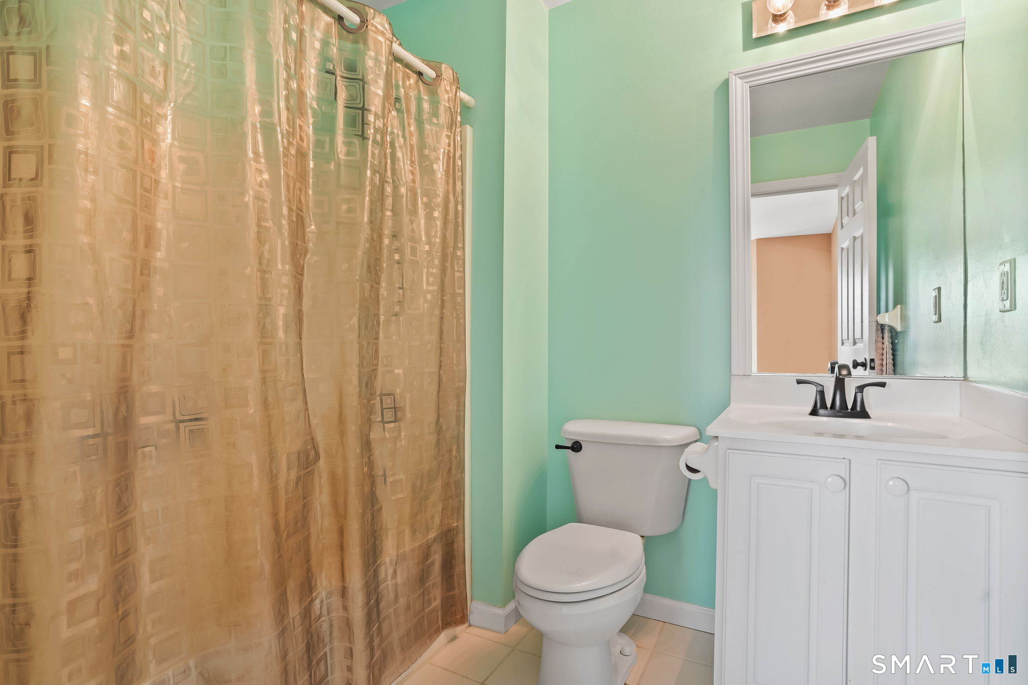 1004 Sienna Drive Danbury CT 06810