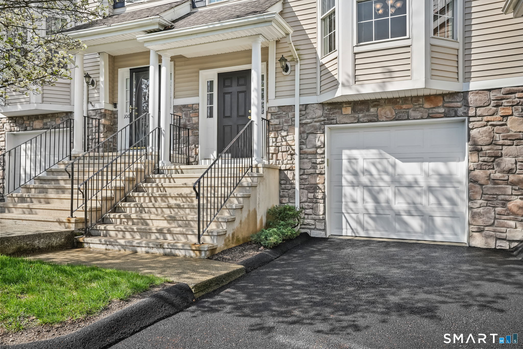 1004 Sienna Drive Danbury CT 06810