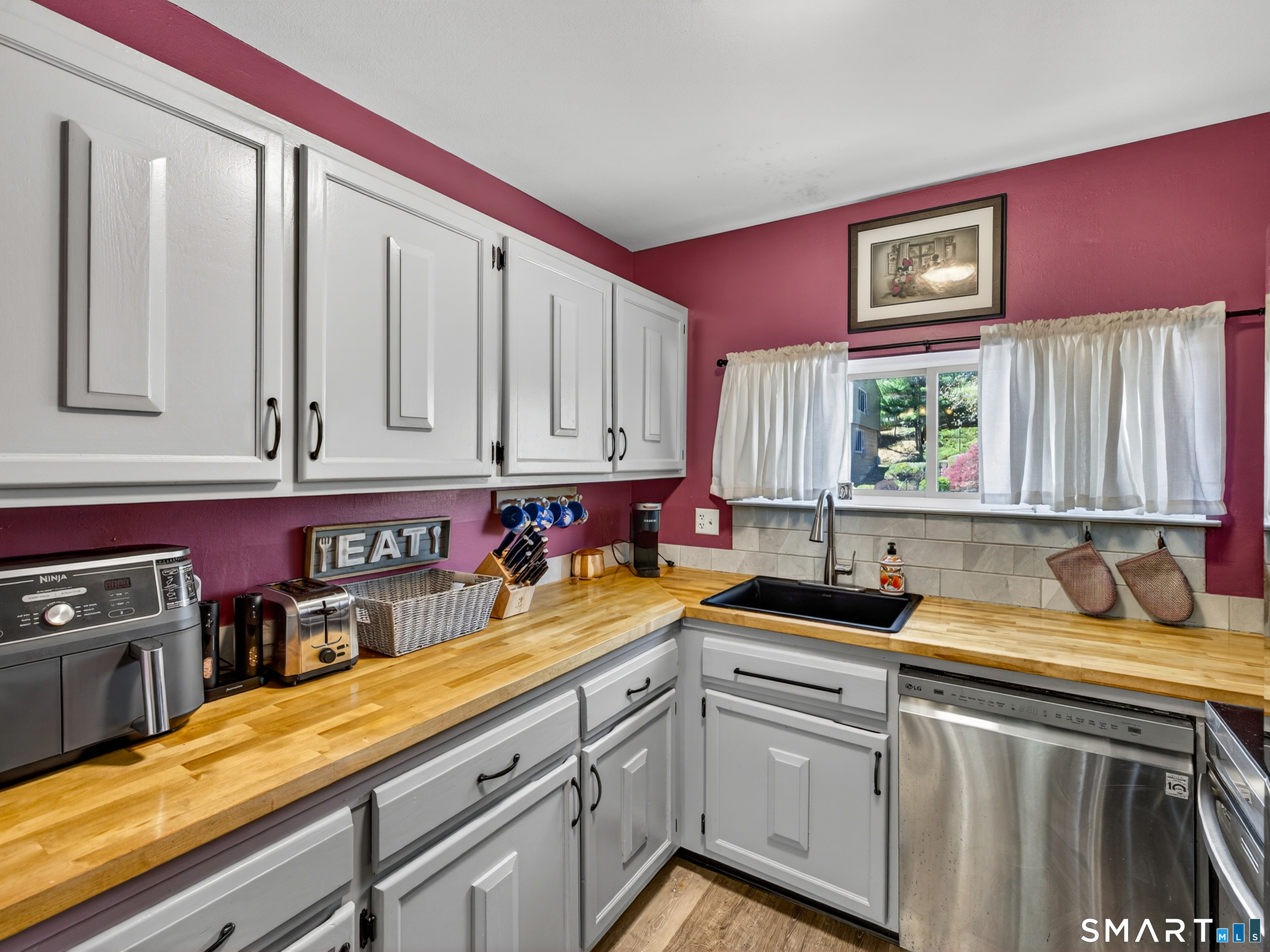 138 Sheraton Lane Norwich CT 06360