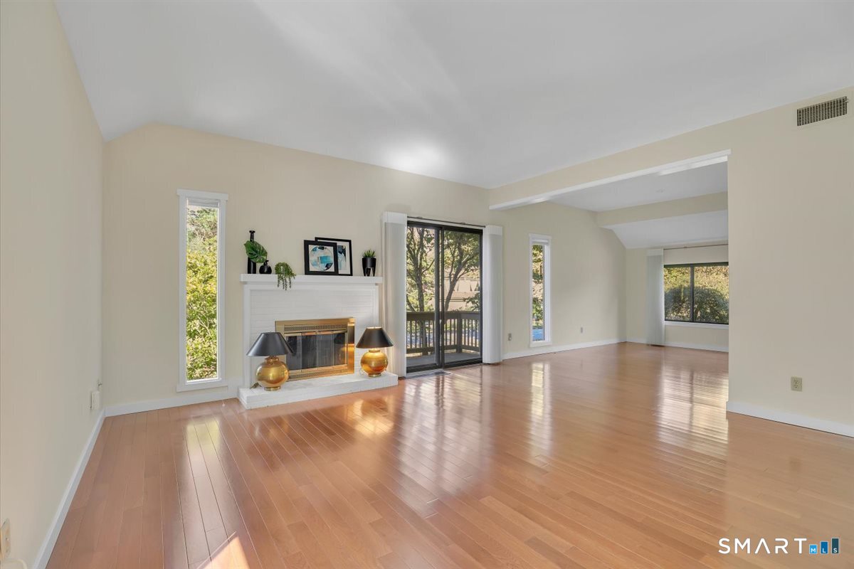 433 Heritage Village Southbury CT 06488