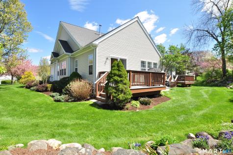 14 Carlson Ridge Court New Milford CT 06776