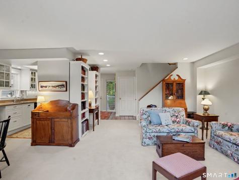 66 Glen View Wilton CT 06897