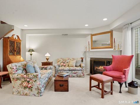 66 Glen View Wilton CT 06897