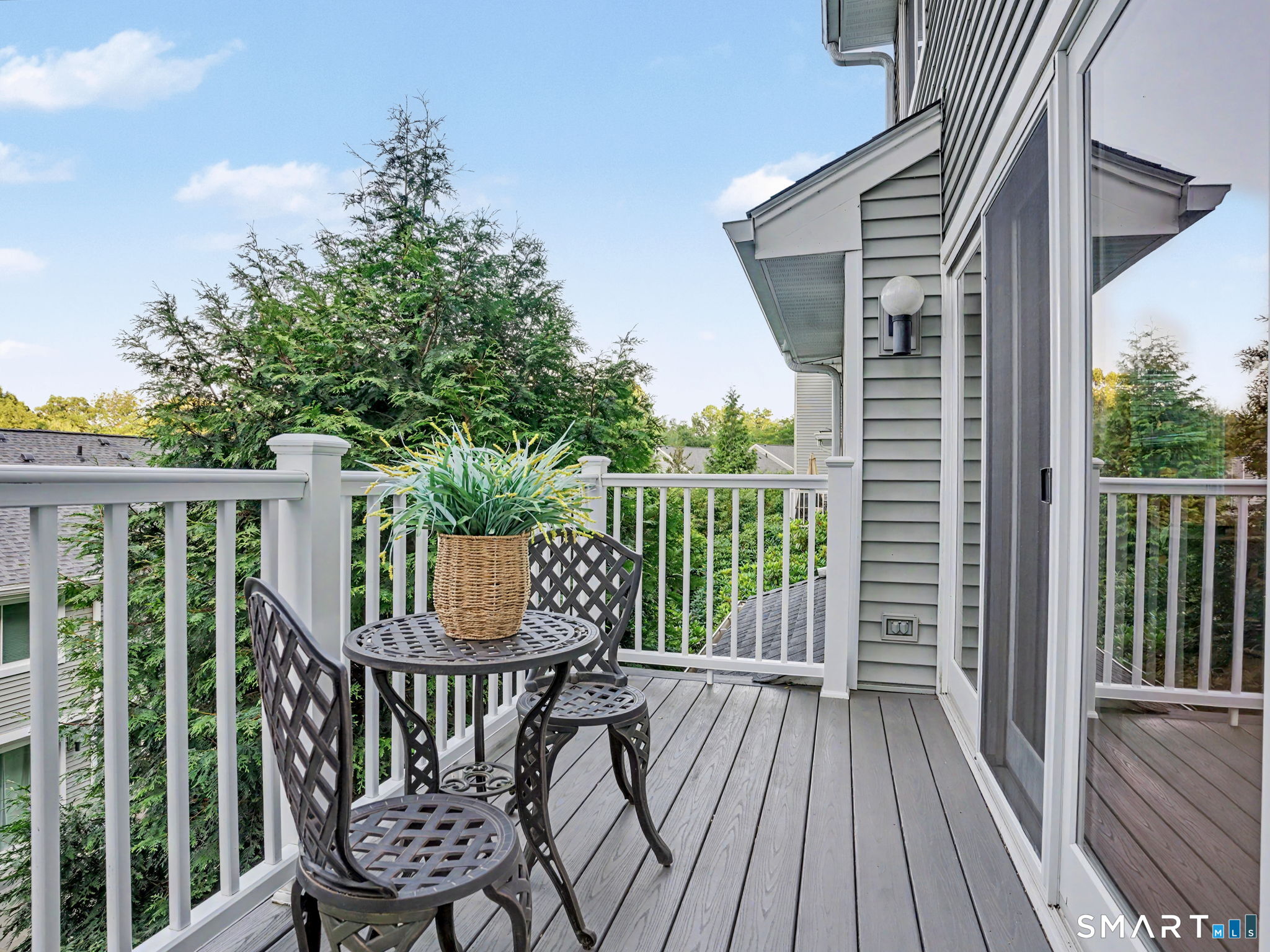 66 Glen View Wilton CT 06897