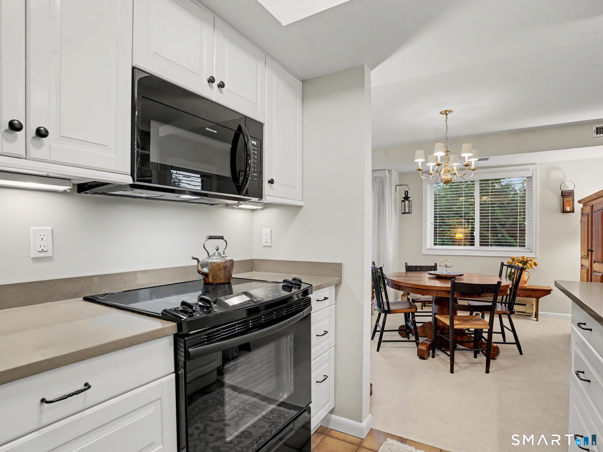 66 Glen View Wilton CT 06897