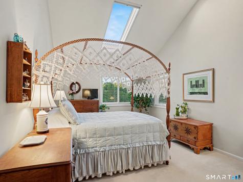 66 Glen View Wilton CT 06897