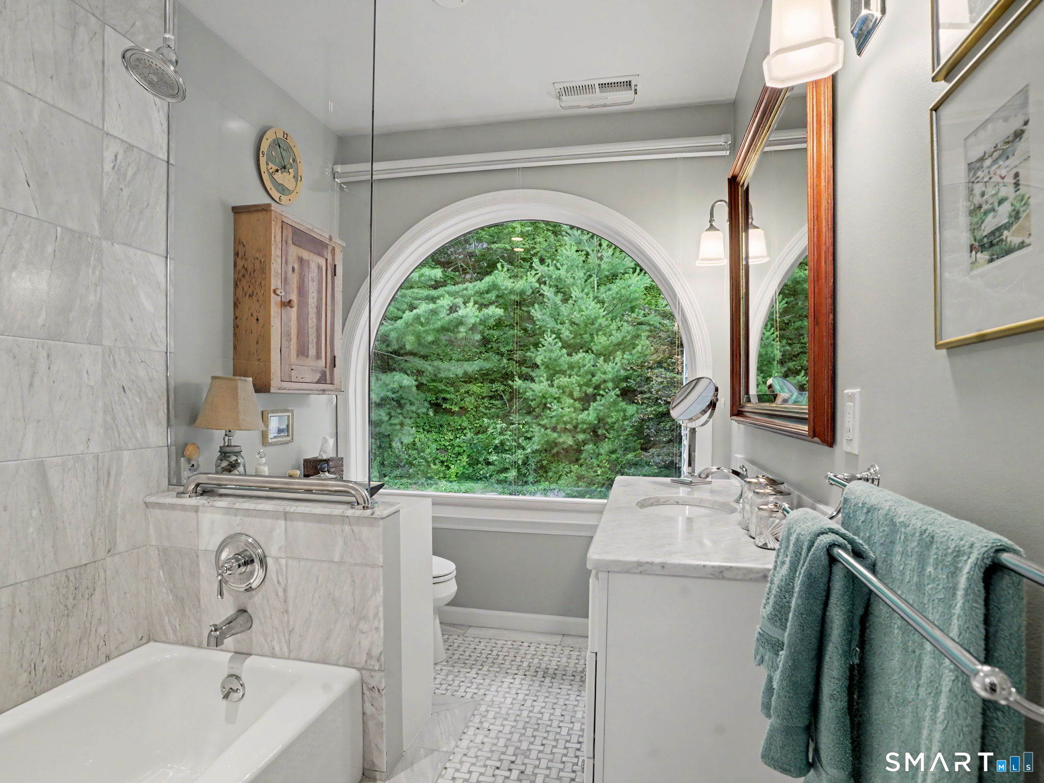 66 Glen View Wilton CT 06897