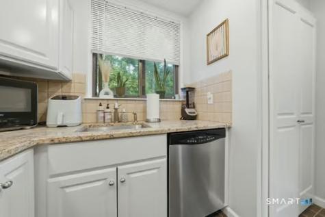 37 Rowayton Woods Drive Norwalk CT 06854