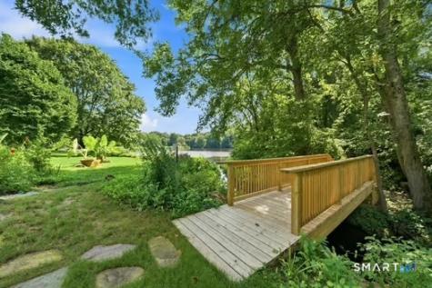 37 Rowayton Woods Drive Norwalk CT 06854