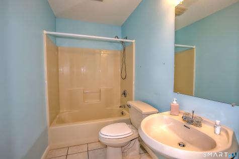26 Hillside Farms Drive East Windsor CT 06016