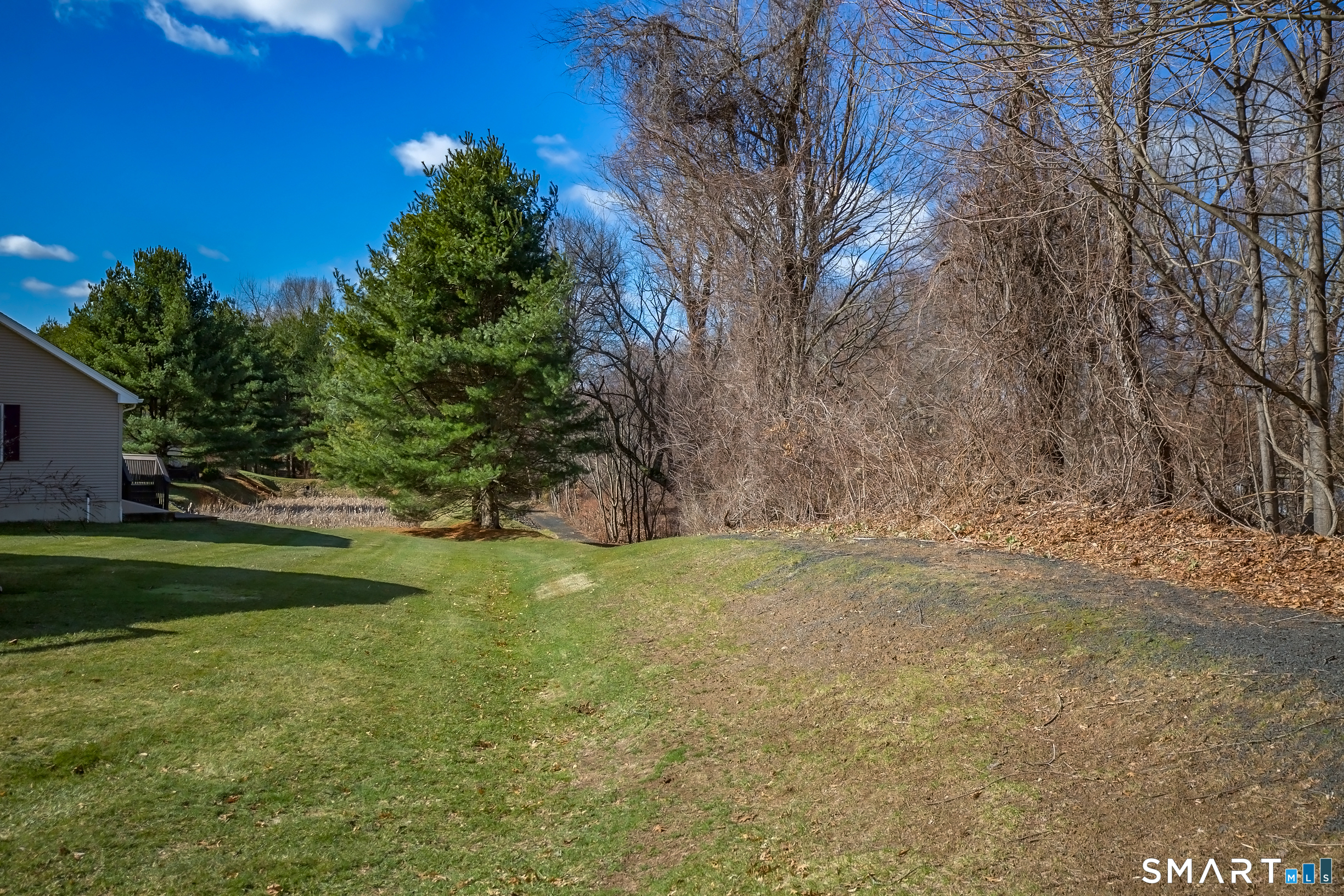 26 Hillside Farms Drive East Windsor CT 06016