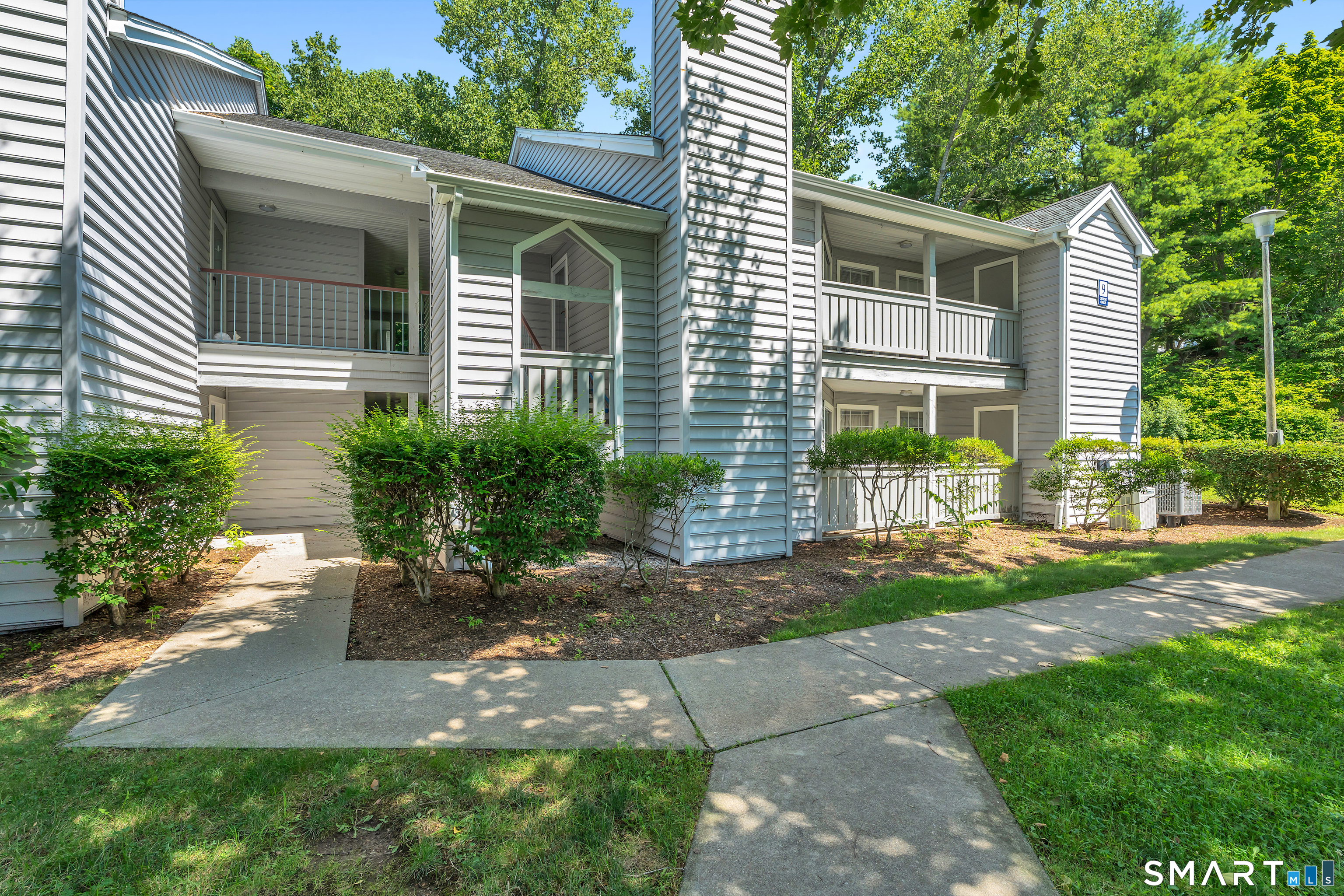 9 Chase Oaks Court Groton CT 06340