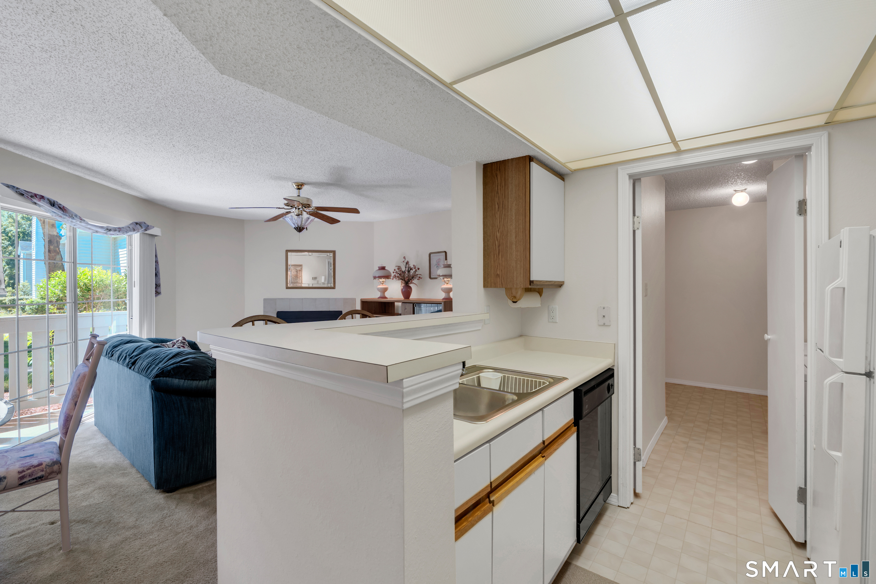 9 Chase Oaks Court Groton CT 06340
