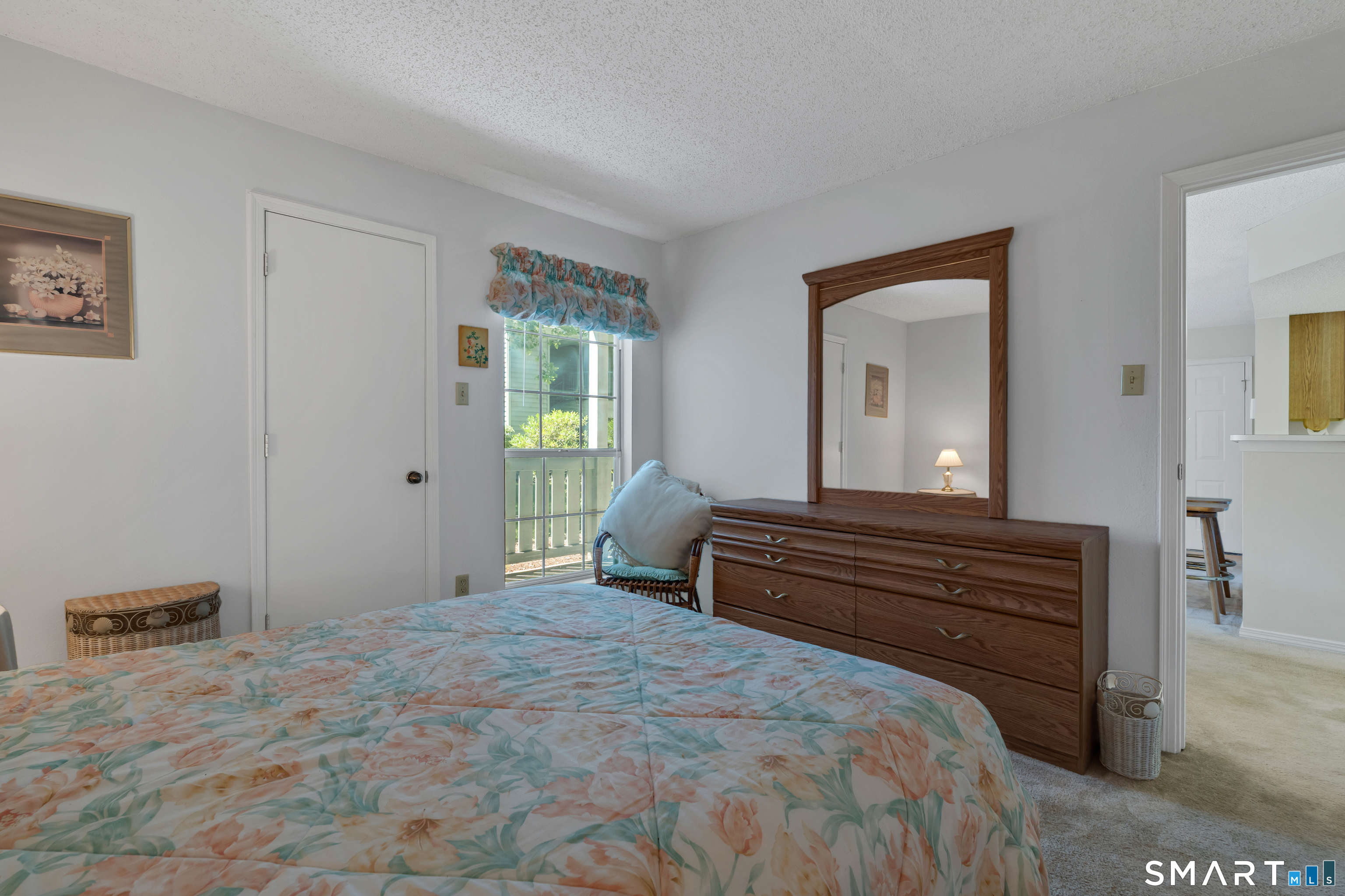 9 Chase Oaks Court Groton CT 06340
