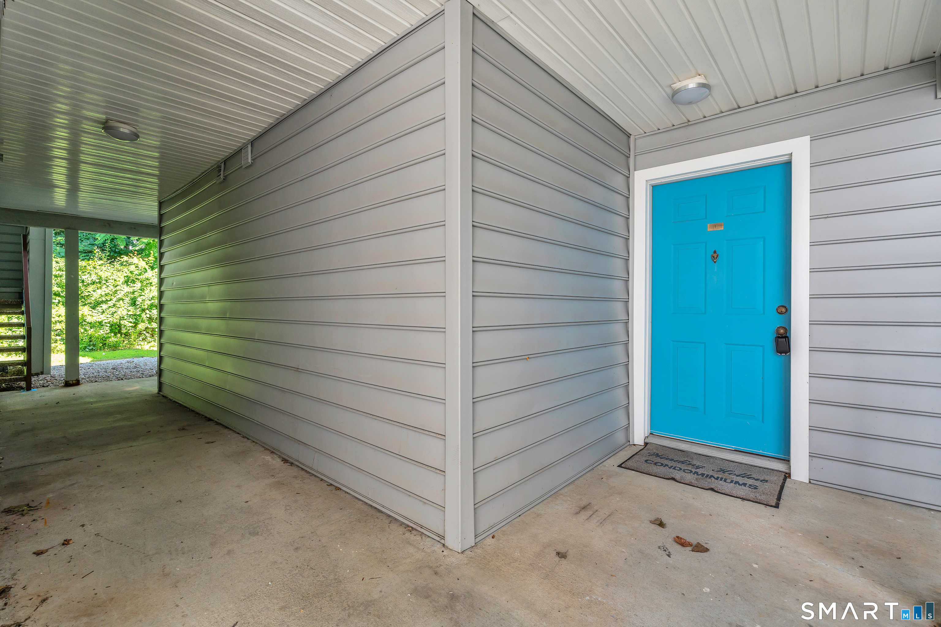 9 Chase Oaks Court Groton CT 06340
