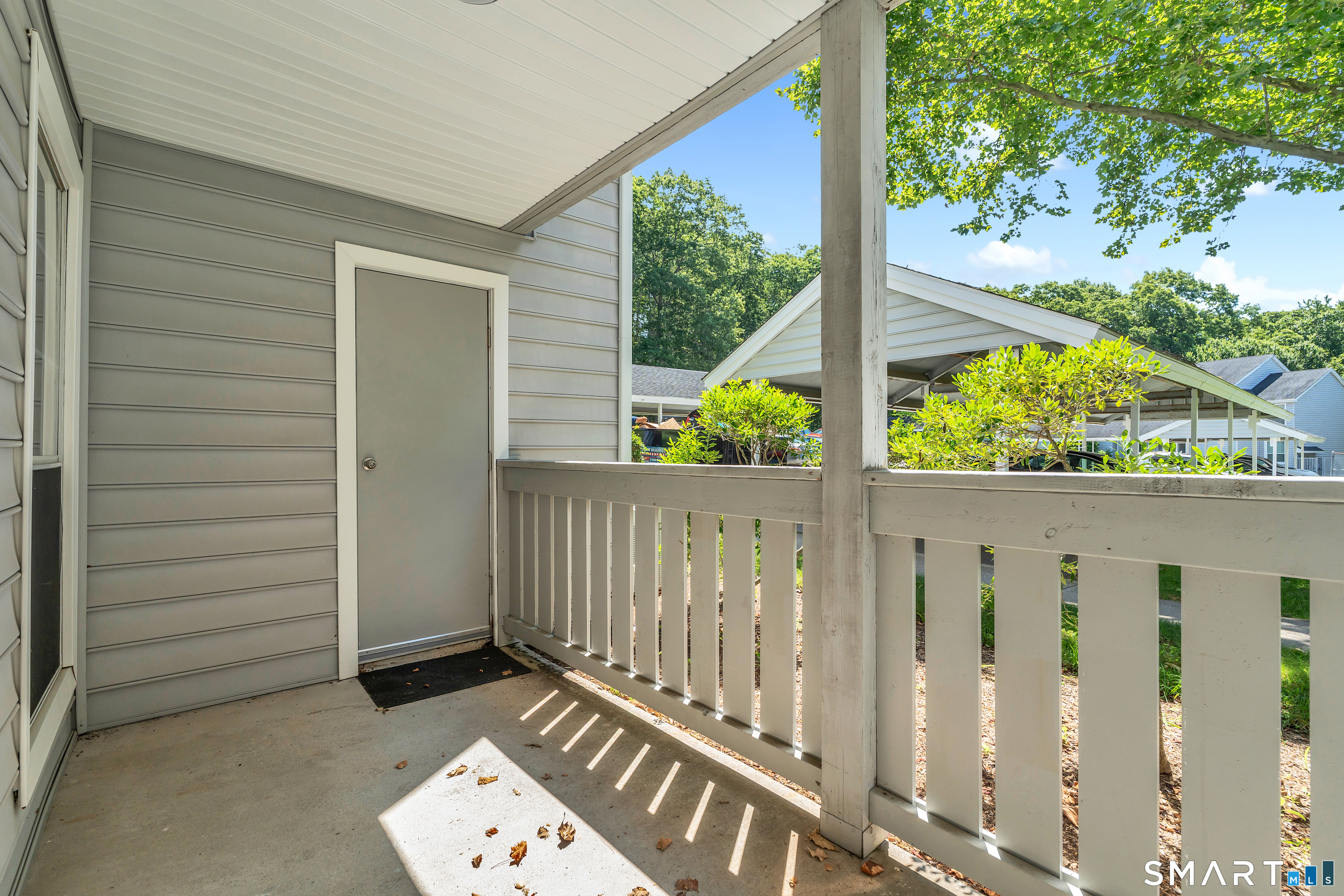 9 Chase Oaks Court Groton CT 06340