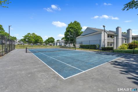 9 Chase Oaks Court Groton CT 06340