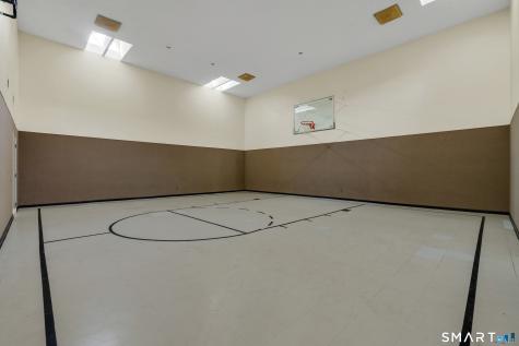 9 Chase Oaks Court Groton CT 06340