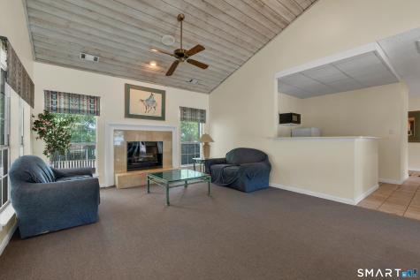 9 Chase Oaks Court Groton CT 06340