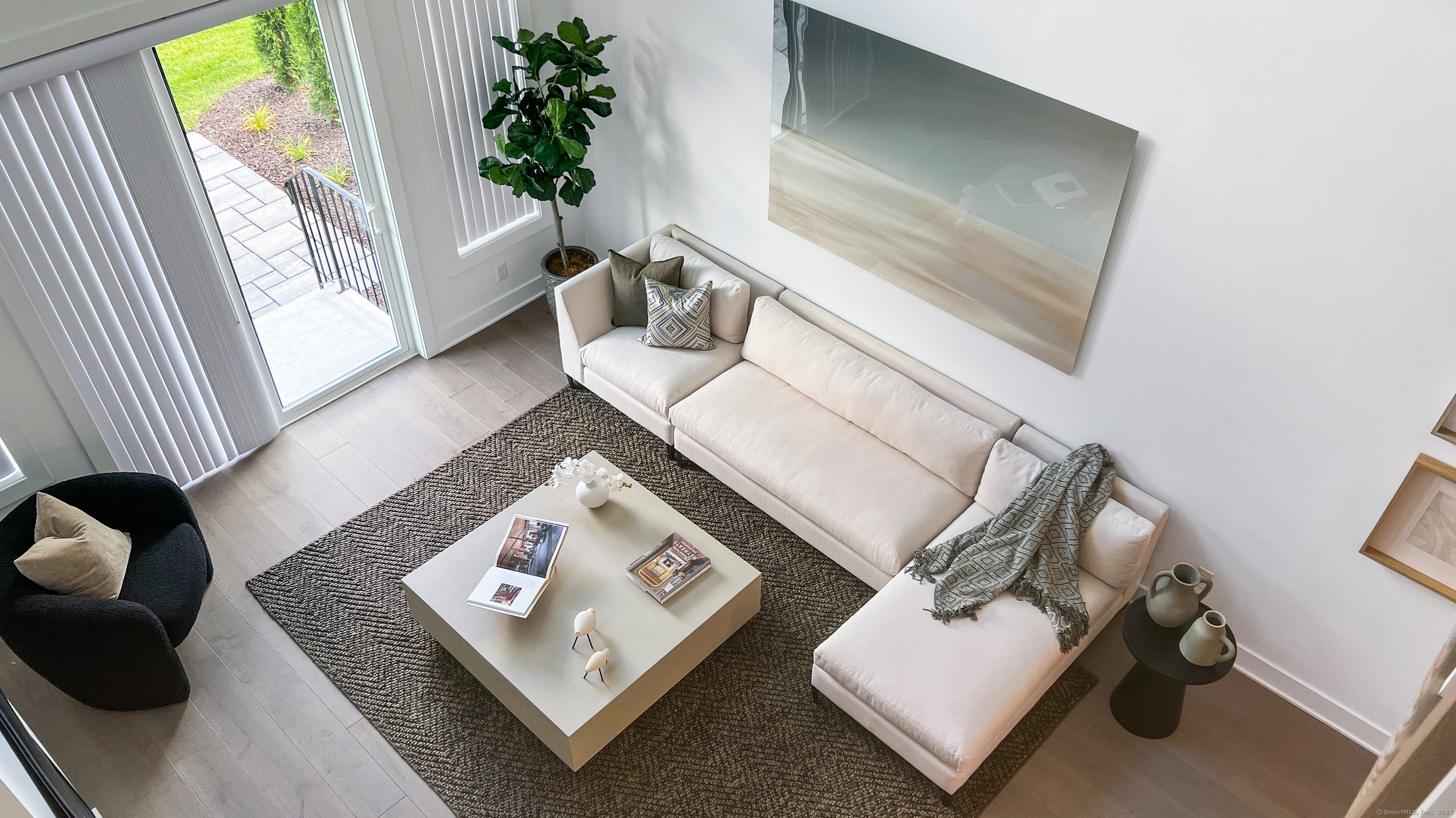 6 Whisper Ridge Way Woodbridge CT 06525