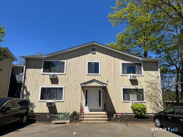 60 Plainfield Avenue West Haven CT 06516