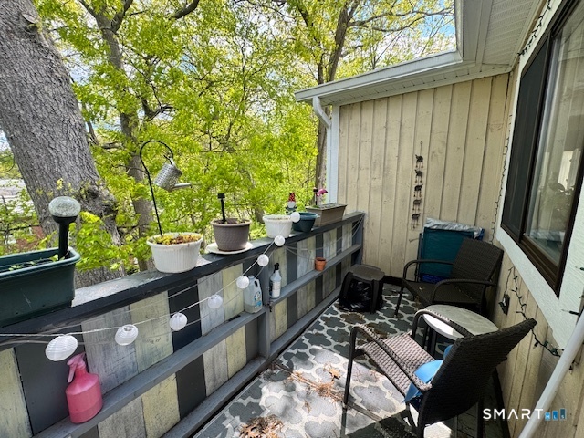 60 Plainfield Avenue West Haven CT 06516