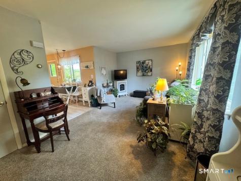 60 Plainfield Avenue West Haven CT 06516