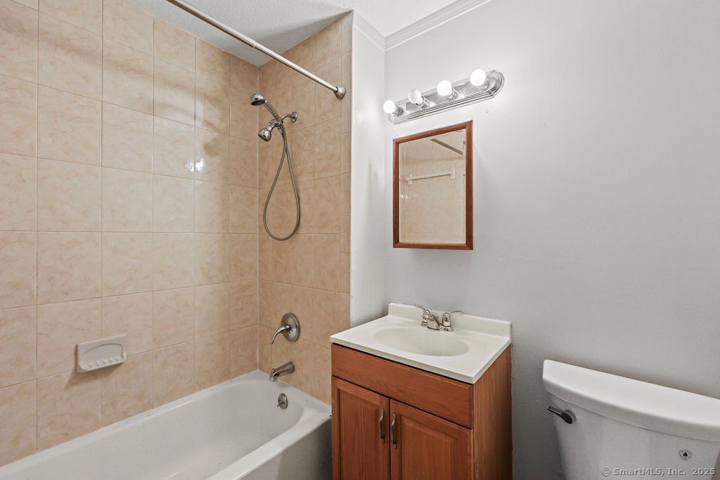 85 Oxbow Drive Glastonbury CT 06033