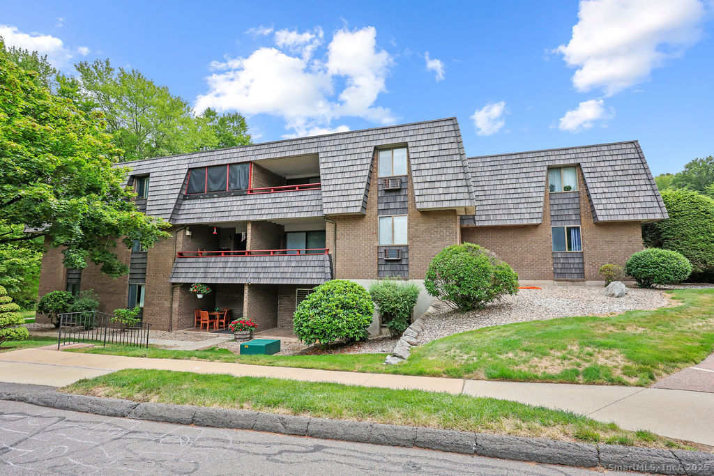 85 Oxbow Drive Glastonbury CT 06033