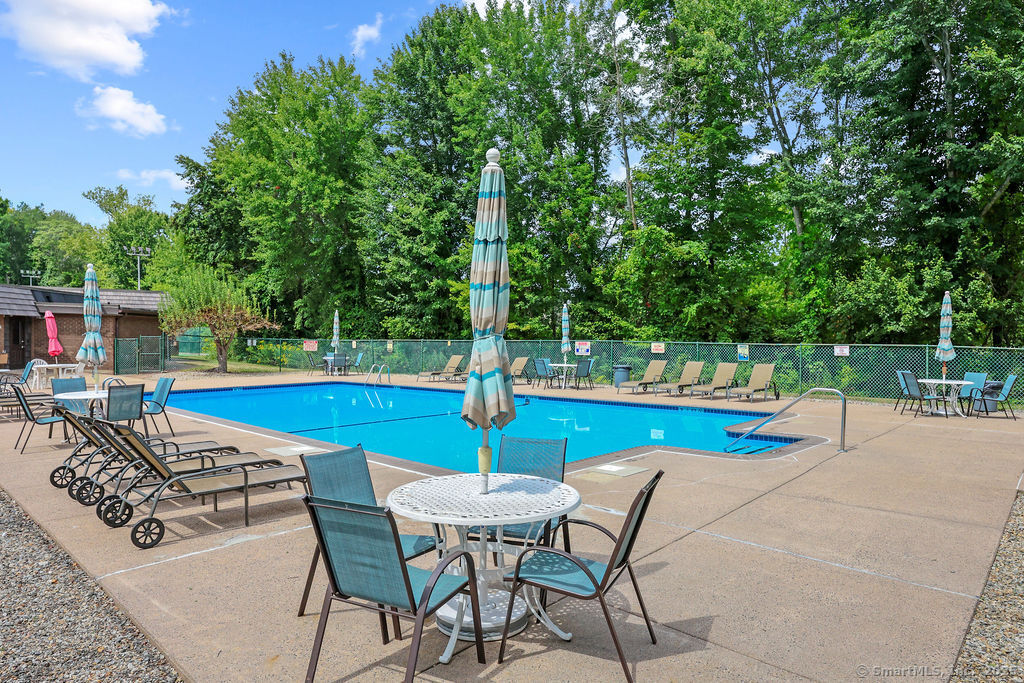 85 Oxbow Drive Glastonbury CT 06033