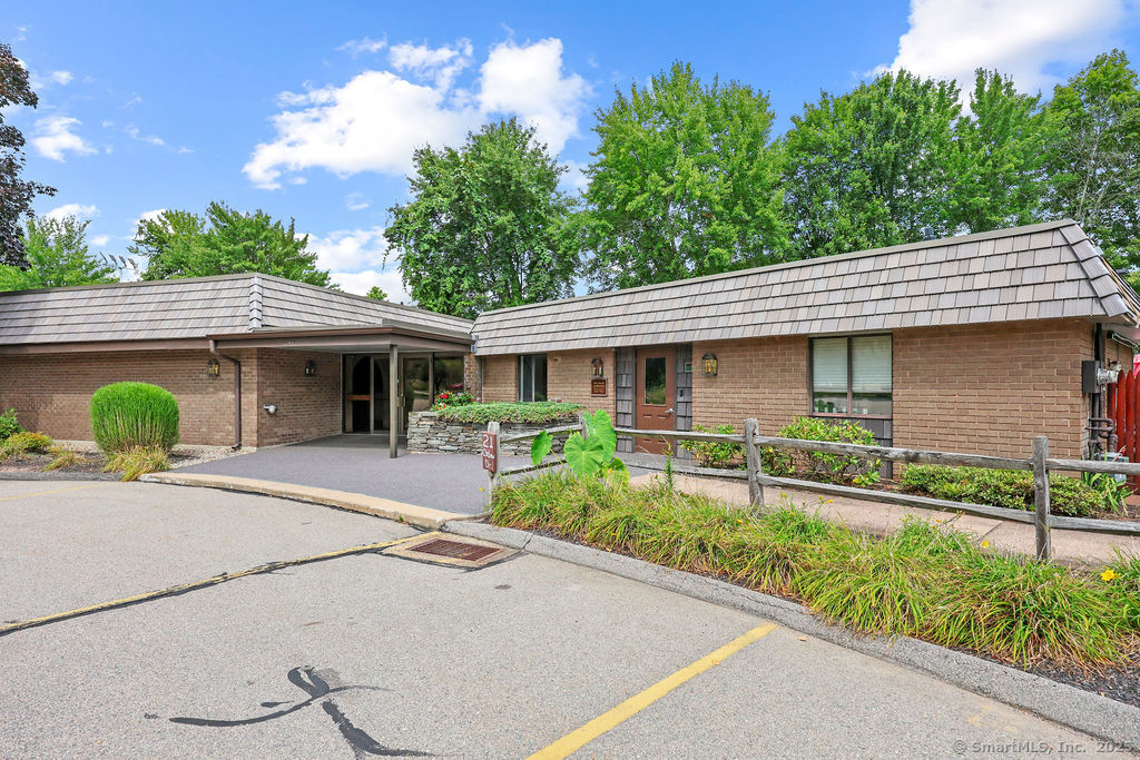 85 Oxbow Drive Glastonbury CT 06033