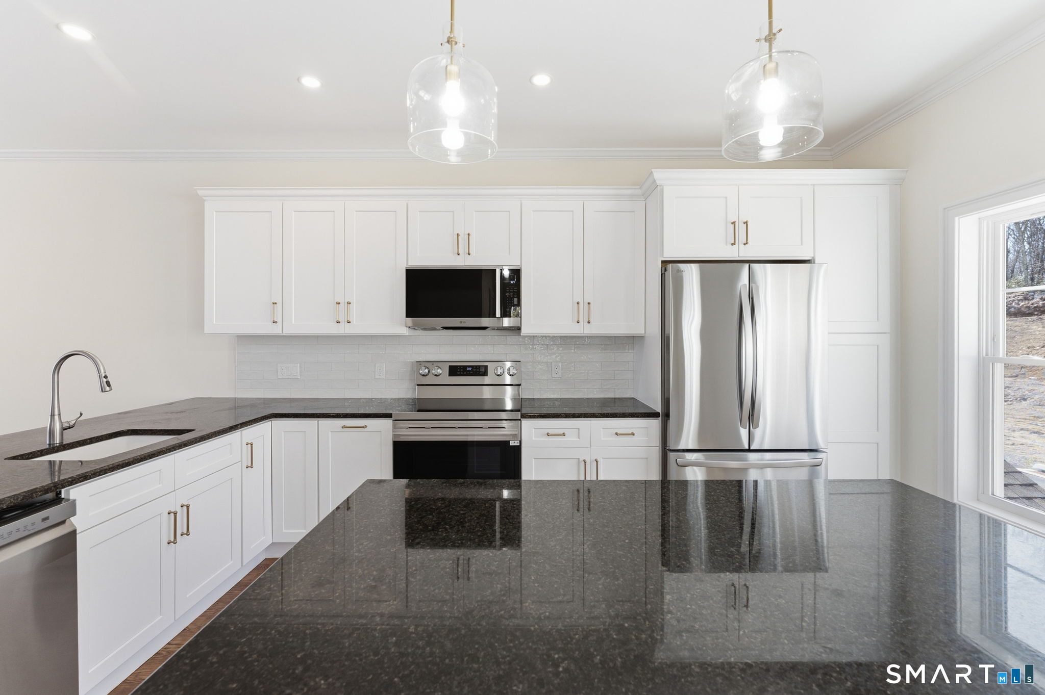 43 Village Crossing East Lyme CT 06357