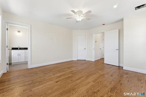 43 Village Crossing East Lyme CT 06357