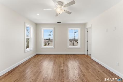 43 Village Crossing East Lyme CT 06357