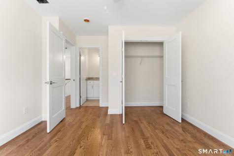 43 Village Crossing East Lyme CT 06357