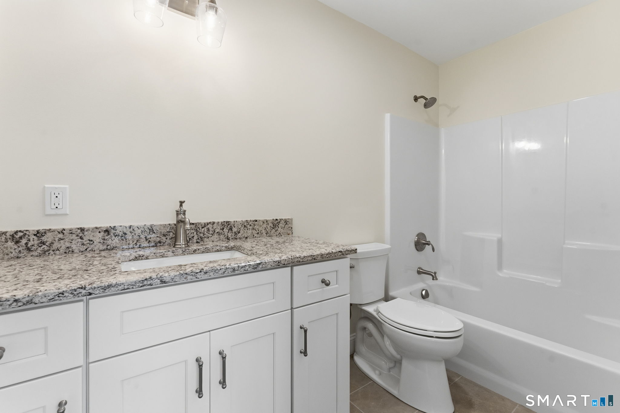 43 Village Crossing East Lyme CT 06357