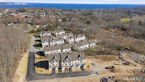 43 Village Crossing East Lyme CT 06357
