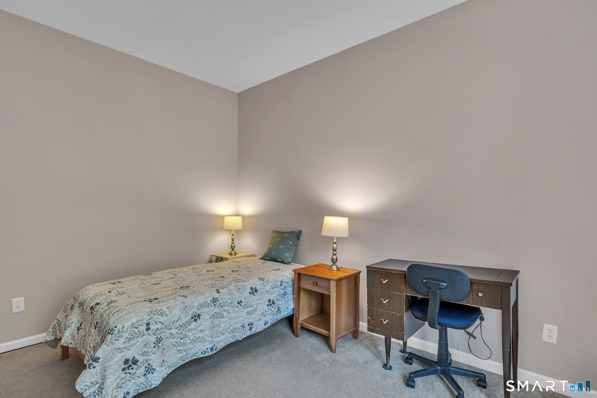 449 Tributary Lane Windsor CT 06095
