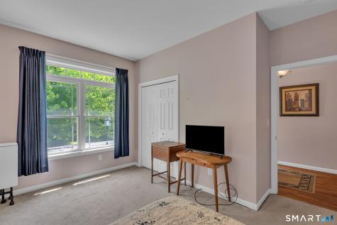 449 Tributary Lane Windsor CT 06095