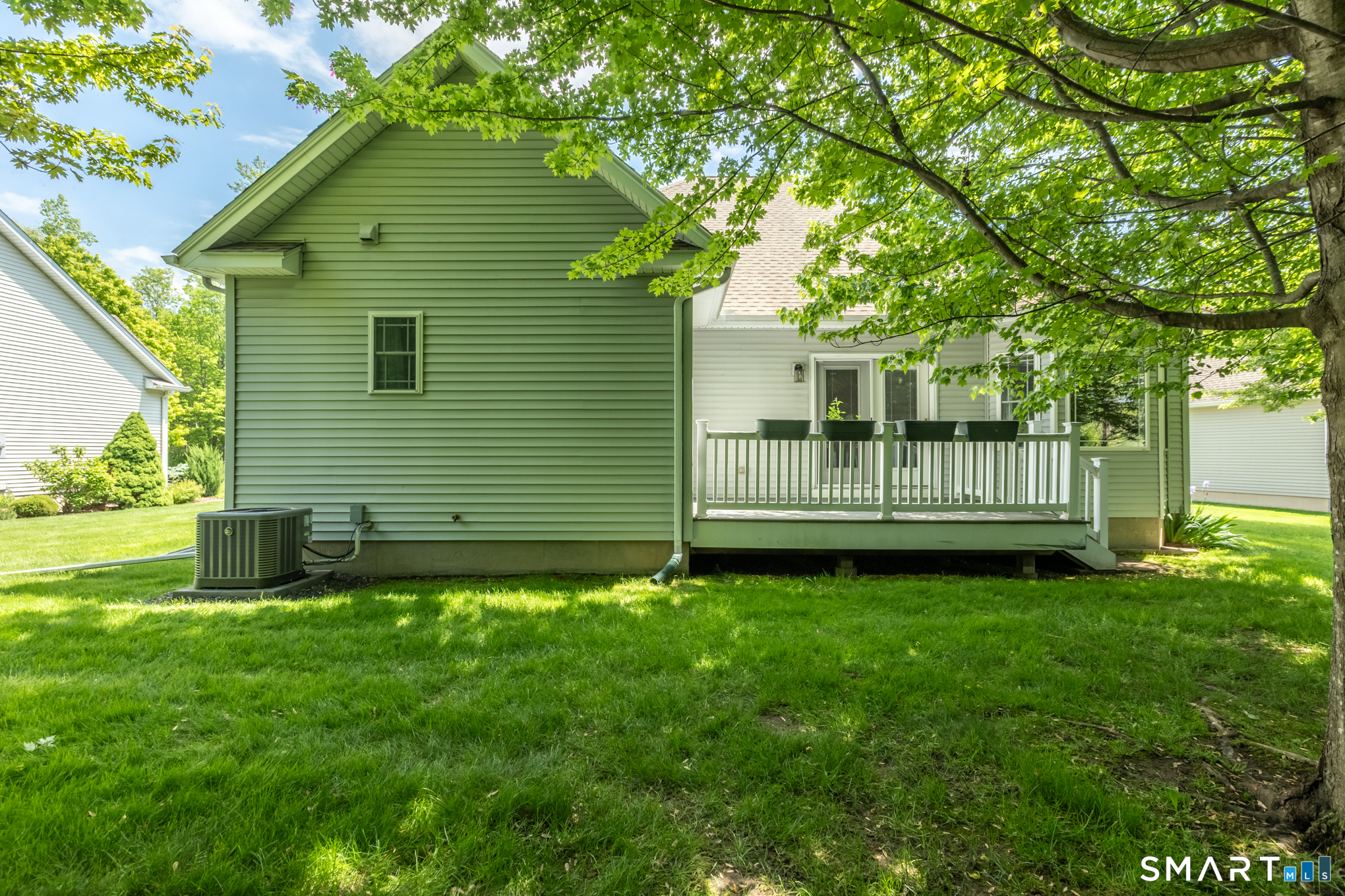 449 Tributary Lane Windsor CT 06095