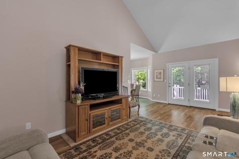 449 Tributary Lane Windsor CT 06095