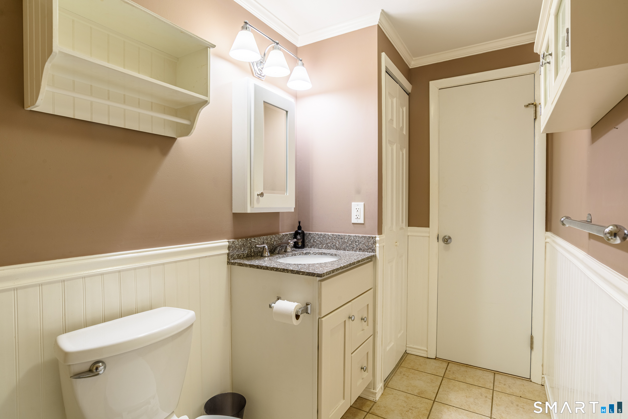 23 Happy Hollow Circle Stratford CT 06614