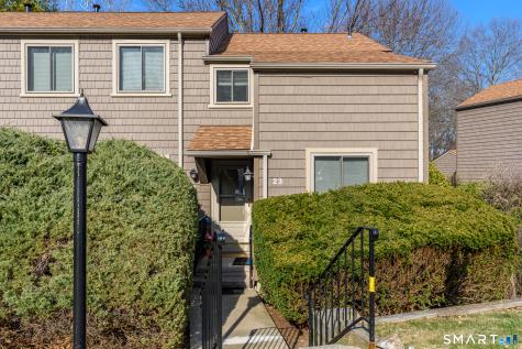 23 Happy Hollow Circle Stratford CT 06614