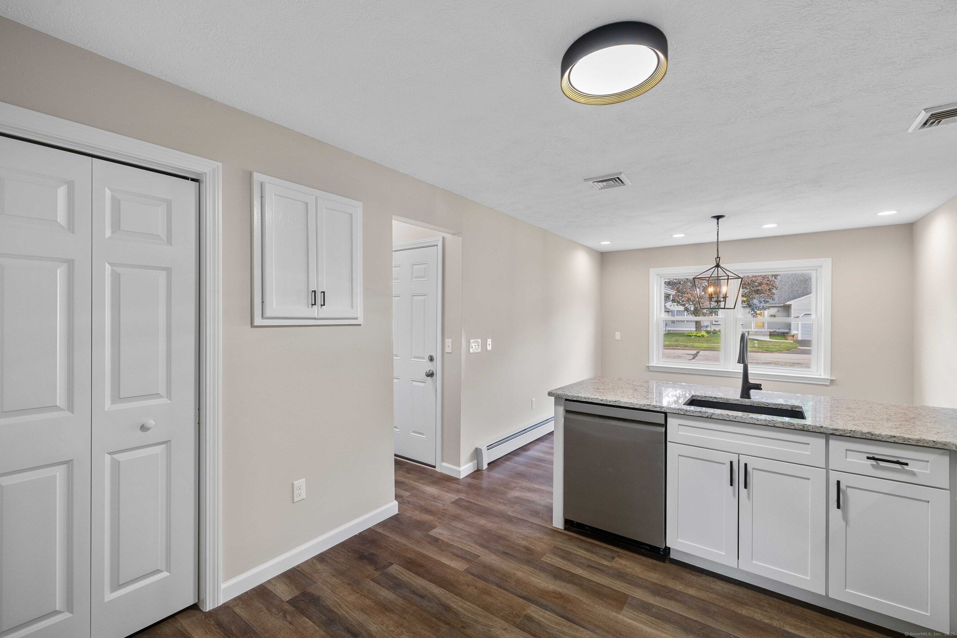 68 Deer Run Trail Manchester CT 06042