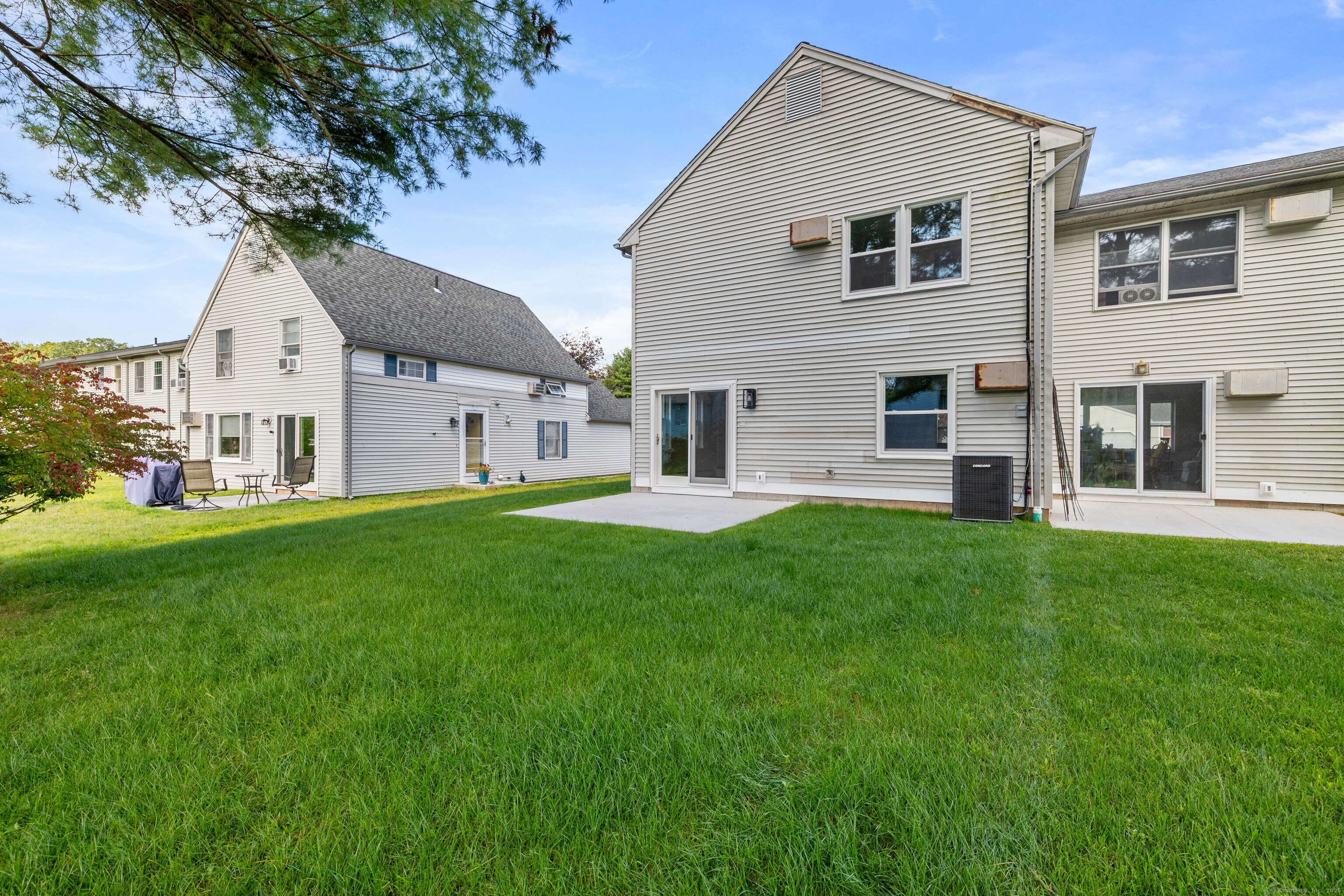 68 Deer Run Trail Manchester CT 06042