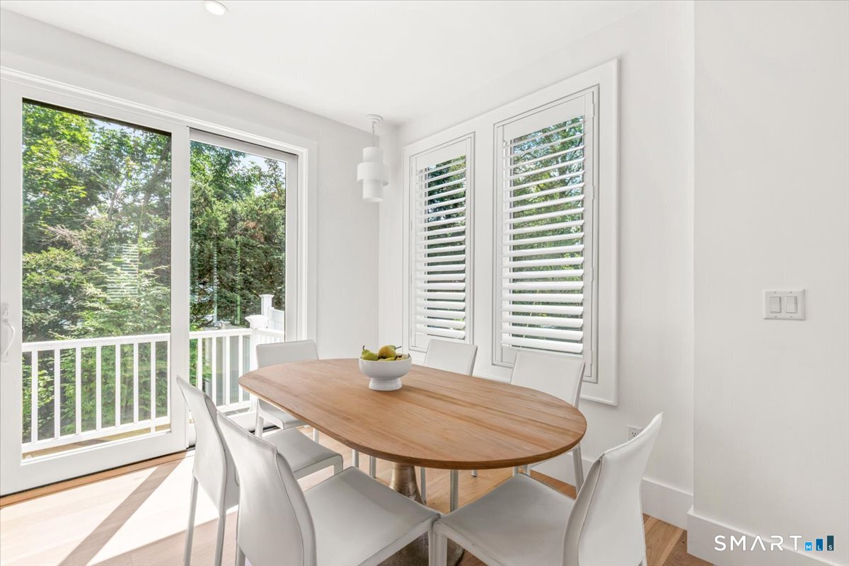 6 Down River Road New Canaan CT 06840