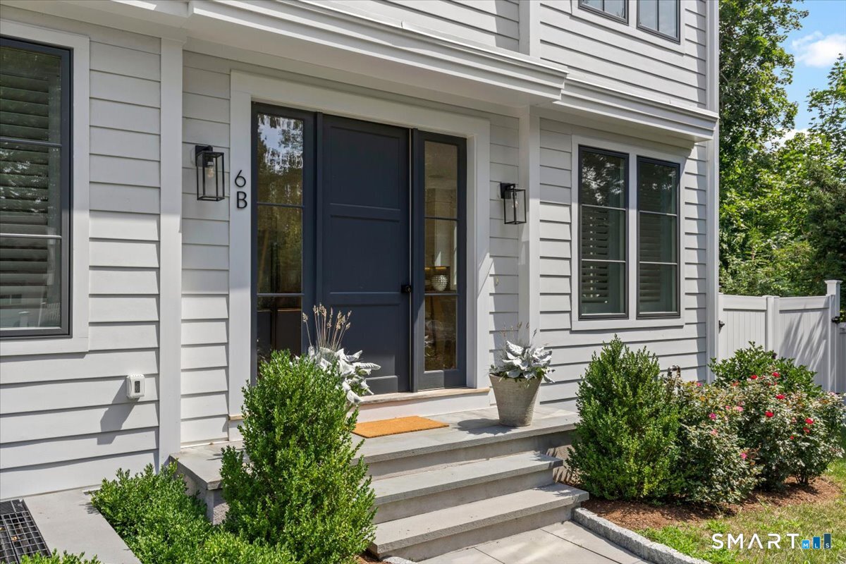 6 Down River Road New Canaan CT 06840
